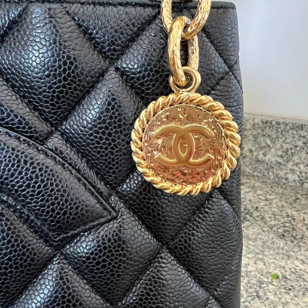 CHANEL vintage authentic